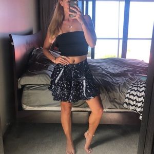 Flowy mini skirt